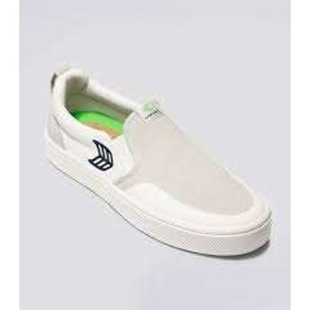 Cariuma Women's Slip On Sneakers Suede Canvas Low Top Comfort Shoes - Size 7